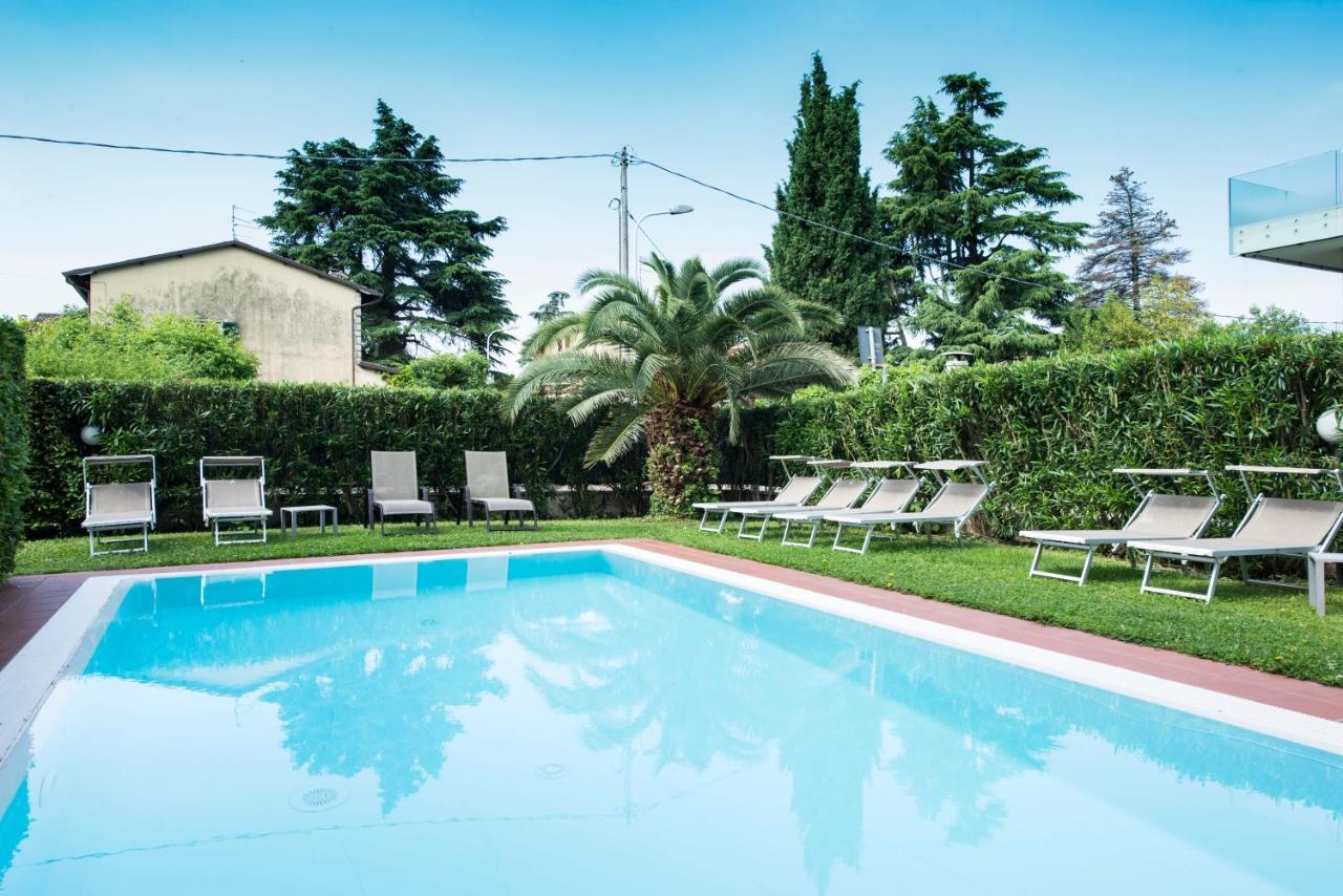 Appartamenti Meridiana Torri Del Benaco Exterior foto